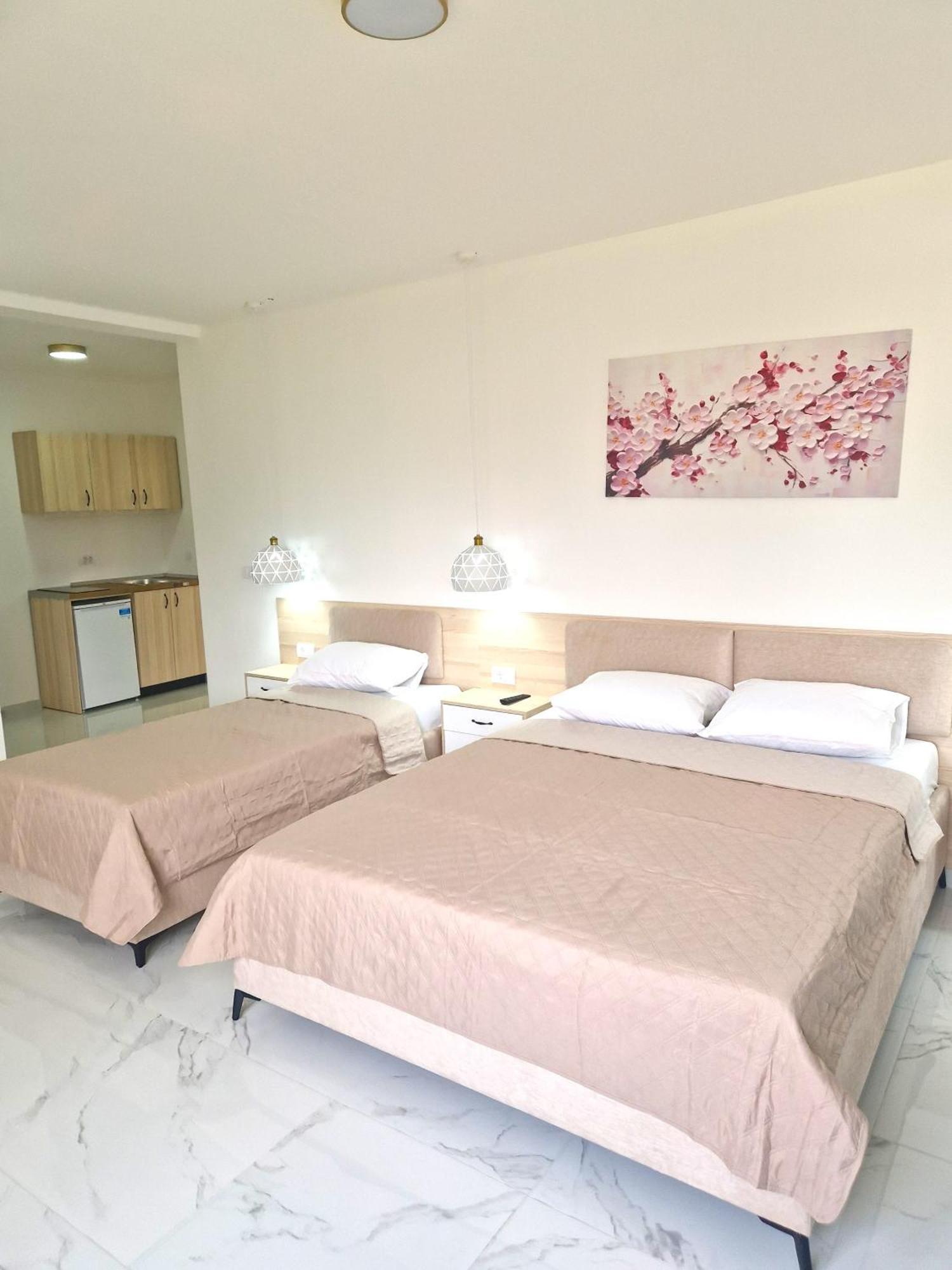 Ivana Apartments Улцин Екстериор снимка