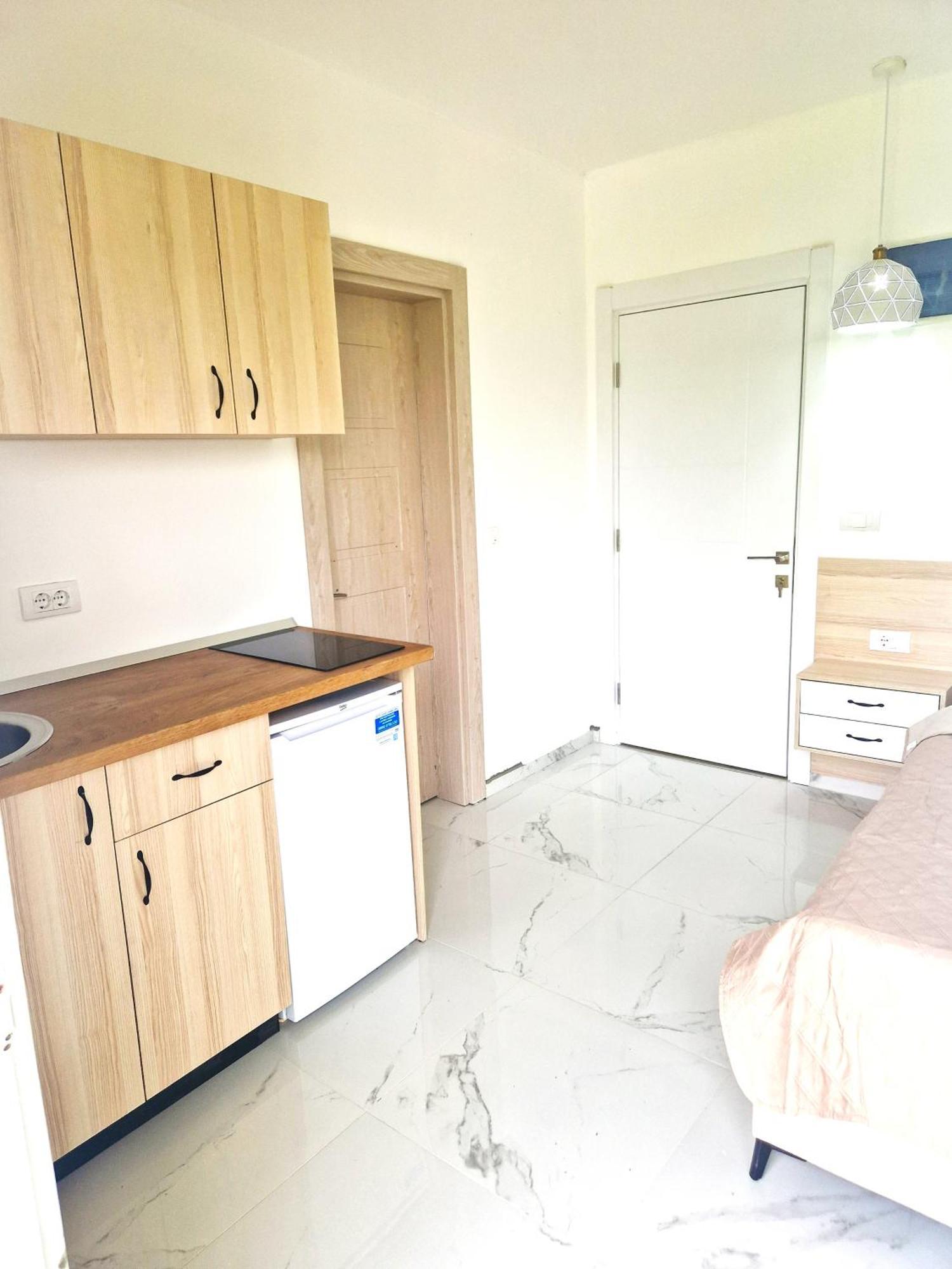 Ivana Apartments Улцин Екстериор снимка