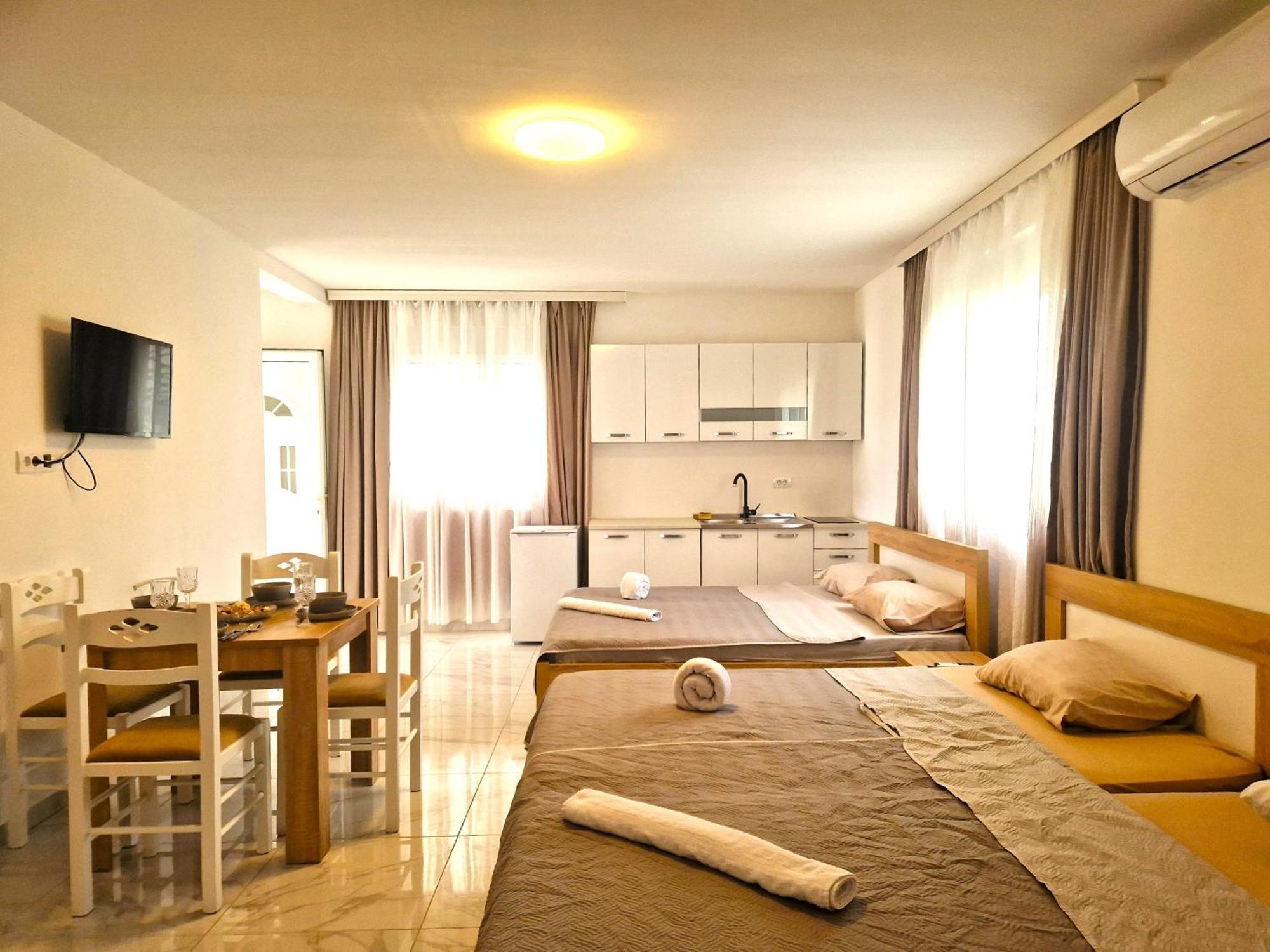 Ivana Apartments Улцин Екстериор снимка