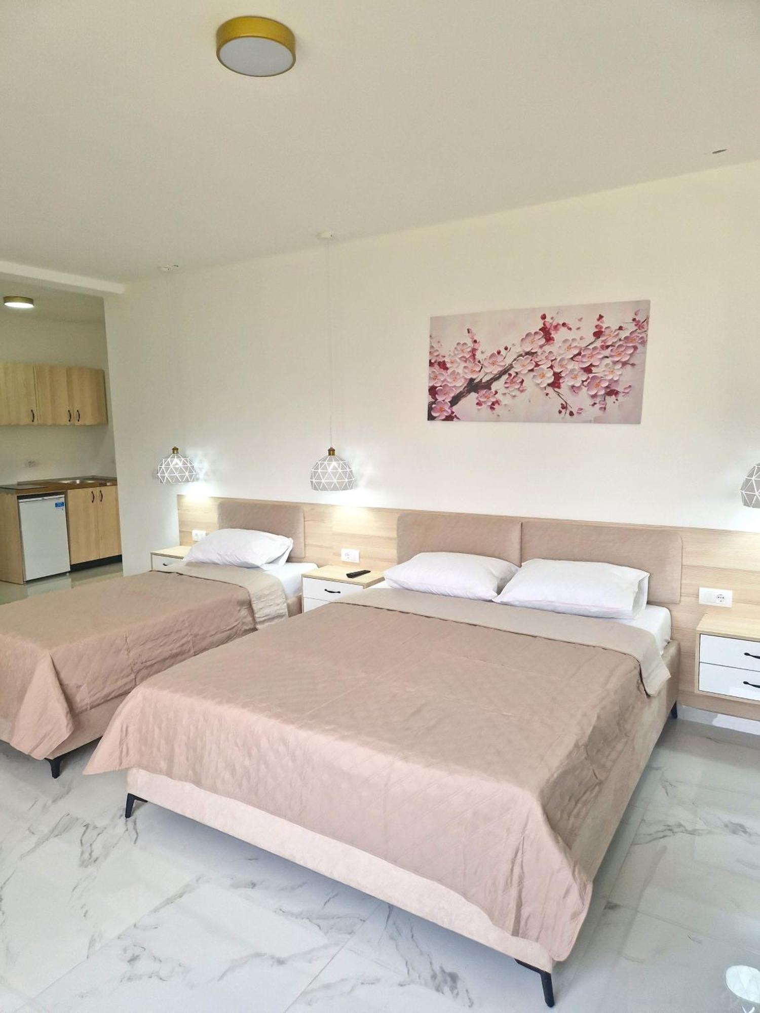 Ivana Apartments Улцин Екстериор снимка